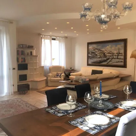 Appartamento Milvia Lezzeno Apartment *