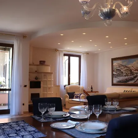 Appartamento Milvia Lezzeno Apartment