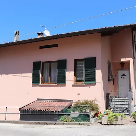 Appartamento Milvia Lezzeno Apartment