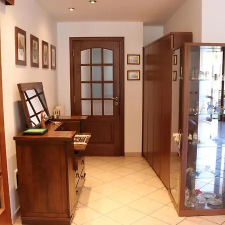 Apartment Appartamento Milvia Lezzeno